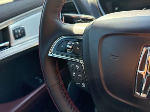 Used 2019 Lincoln Nautilus Black Label AWD/4WD image 31