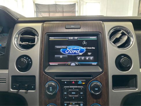 Used 2014 Ford F150 Lariat w/ Equipment Group 502A Luxury image 17