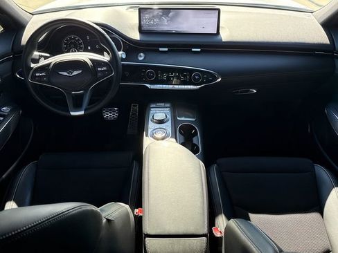 Used 2025 Genesis GV70 3.5T Sport AWD/4WD image 13