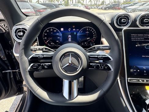 New 2025 Mercedes-Benz GLC 350e 4MATIC image 22