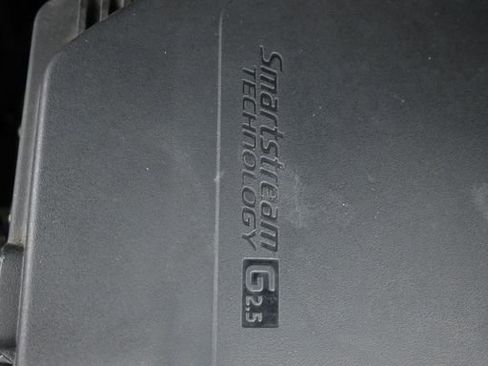 Used 2023 Hyundai Tucson Limited AWD/4WD image 46