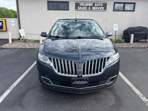 Used 2013 Lincoln MKX AWD image 8