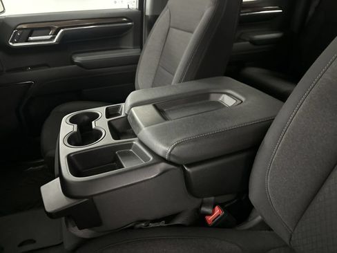 Used 2024 Chevrolet Silverado 1500 RST AWD/4WD image 53