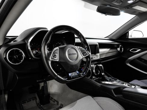 Used 2017 Chevrolet Camaro LT image 2