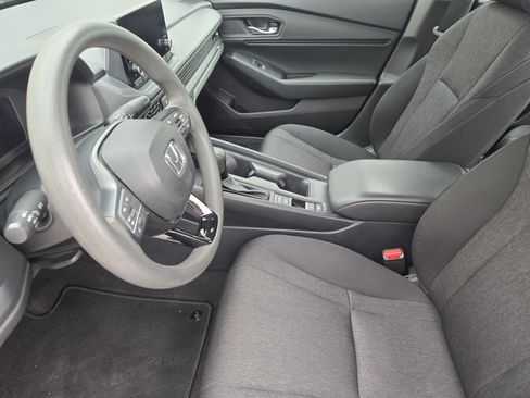 Used 2024 Honda Accord EX image 13