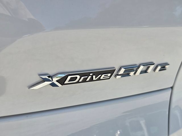 Used 2025 BMW X5 xDrive50e AWD/4WD image 18