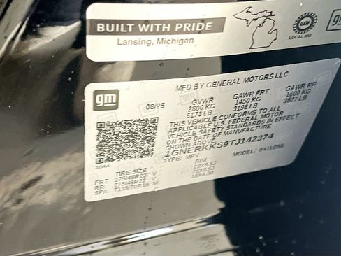 Used 2026 Chevrolet Traverse High Country FWD image 34