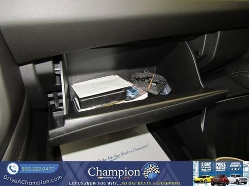 Used 2025 GMC Yukon Elevation w/ LPO, Yukon Black Package image 42