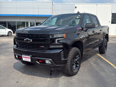 Certified 2021 Chevrolet Silverado 1500 LT Trail Boss w/ Bed Protection Package AWD/4WD image 2