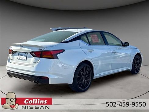 Certified 2025 Nissan Altima 2.5 SR w/ SR Premium Package image 9