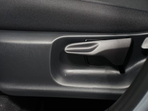 New 2026 Toyota Corolla Cross LE image 32