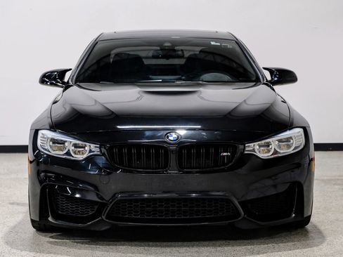 Used 2015 BMW M4 Coupe image 3