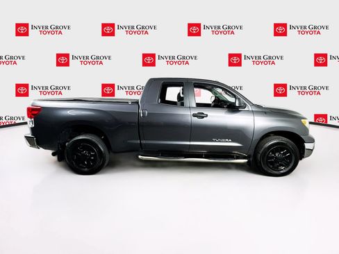 Used 2013 Toyota Tundra 4x4 Double Cab w/ Tow Pkg image 4