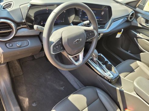 New 2026 Chevrolet Trax ACTIV w/ Driver Confidence Package FWD image 16