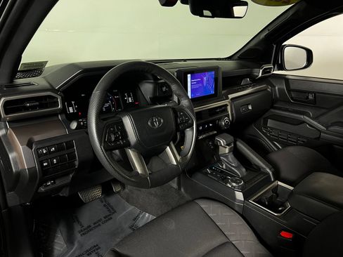 Used 2024 Toyota Tacoma SR5 AWD/4WD image 11