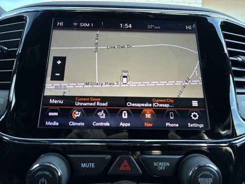 Used 2020 Jeep Grand Cherokee Altitude image 20