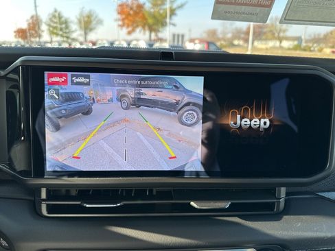 New 2026 Jeep Gladiator Mojave w/ Safety Group image 68