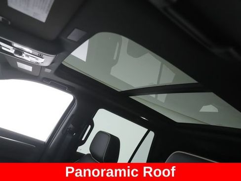 Used 2026 Chevrolet Tahoe Premier w/ Sun And Tow Package AWD/4WD image 18