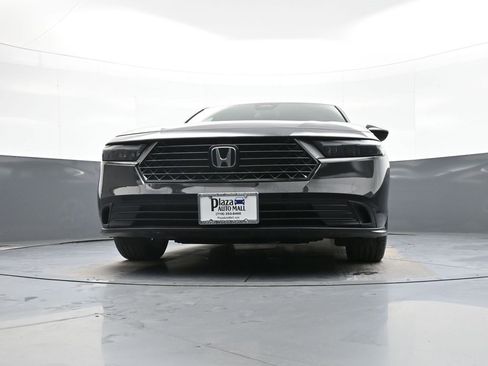 Used 2023 Honda Accord Sport image 25