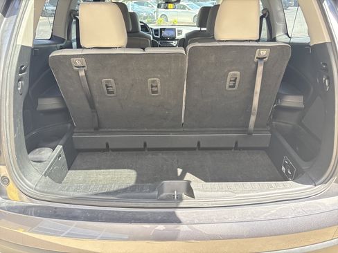 Used 2016 Honda Pilot Elite image 34