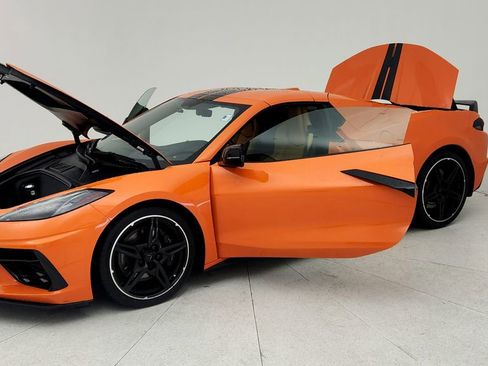Used 2022 Chevrolet Corvette Stingray Preferred Conv w/ Z51 Performance Package RWD image 11