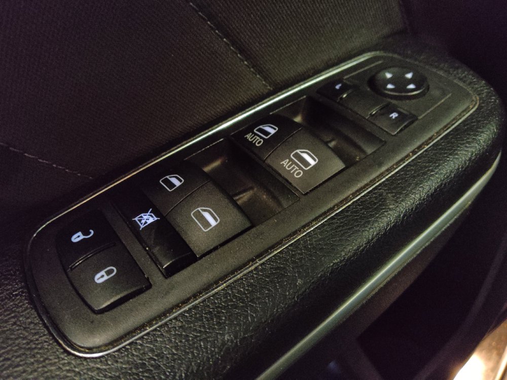 Used 2023 Dodge Charger SXT RWD image 27