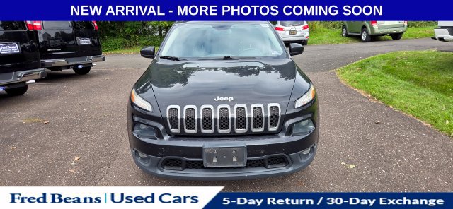 Used 2014 Jeep Cherokee Latitude AWD/4WD image 2
