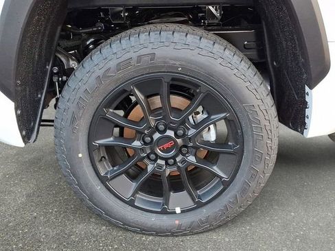 New 2026 Toyota Tundra SR5 image 5