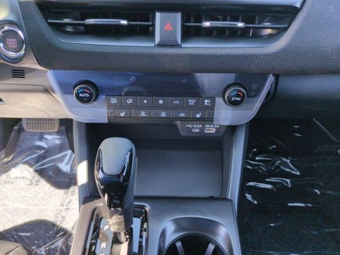 New 2026 Subaru Outback Premium AWD/4WD image 15