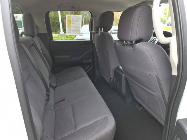 Used 2022 Nissan Frontier S w/ Technology Package AWD/4WD image 13