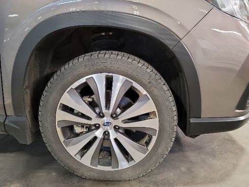 Used 2021 Subaru Ascent Limited w/ Technology Package AWD/4WD image 10