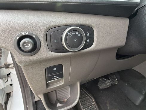 Used 2025 Ford Transit 350 XLT RWD image 23