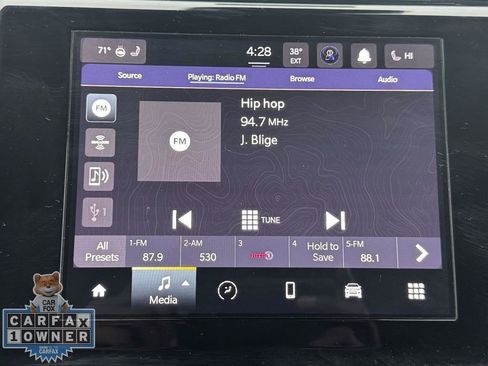 Used 2022 Jeep Grand Cherokee L Laredo w/ Luxury Tech Group I AWD/4WD image 21