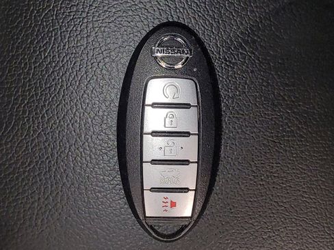 Used 2020 Nissan Altima 2.5 SR FWD image 32