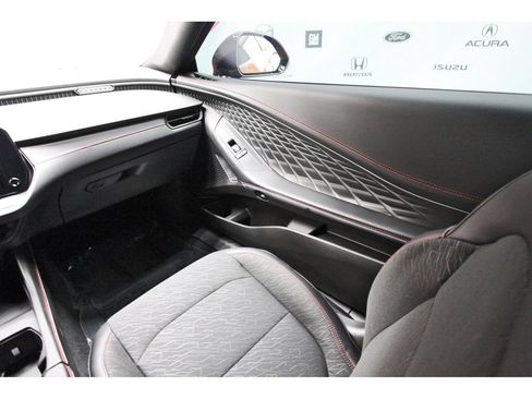 Used 2026 Dodge Charger Scat Pack w/ Blacktop Package AWD/4WD image 8