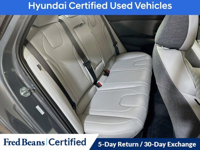 Certified 2026 Hyundai Elantra Limited FWD image 17