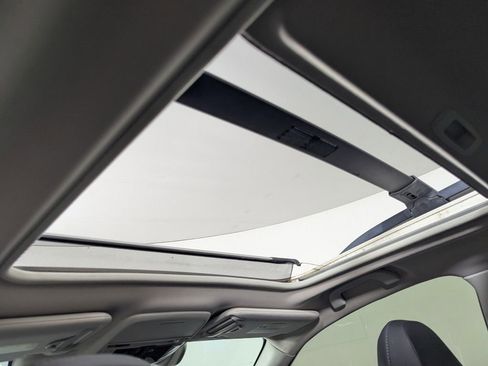 Used 2019 Subaru Forester Limited w/ Popular Package #3 AWD/4WD image 23