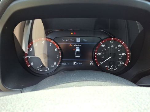 Used 2021 Nissan Titan PRO-4X w/ Pro-4x Convenience Package AWD/4WD image 29