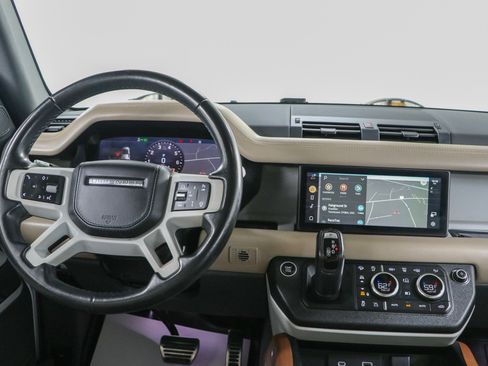 Used 2020 Land Rover Defender 110 S AWD/4WD image 17