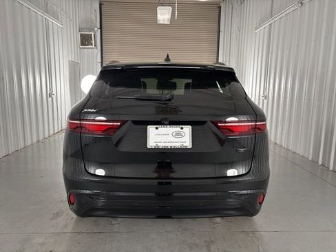 Used 2026 Jaguar F-PACE R-Dynamic S image 8