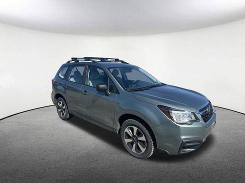 Used 2017 Subaru Forester 2.5i w/ Alloy Wheel Package AWD/4WD image 29