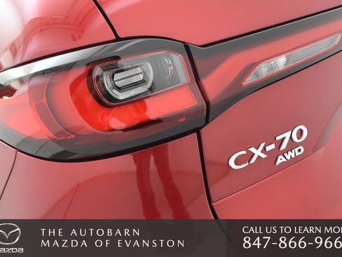 Used 2025 MAZDA CX-70 Plug-In Hybrid w/ Premium Pkg image 40