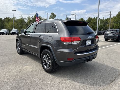 Used 2017 Jeep Grand Cherokee Limited w/ Luxury Group II AWD/4WD image 5