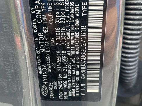 Used 2025 Hyundai Kona SEL FWD image 3