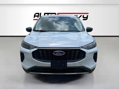 Used 2025 Ford Escape Active FWD image 2