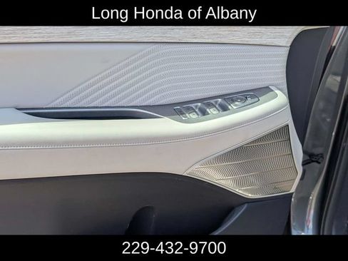 Used 2024 Hyundai Palisade Calligraphy FWD image 12