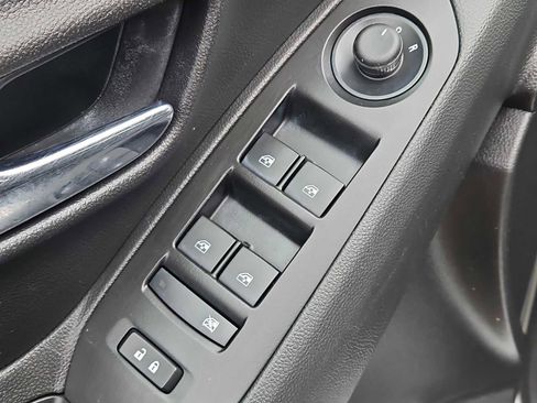 Certified 2022 Chevrolet Trax LT w/ LT Convenience Package image 23