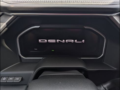 New 2026 GMC Sierra 3500 Denali w/ Denali Reserve Package AWD/4WD image 2