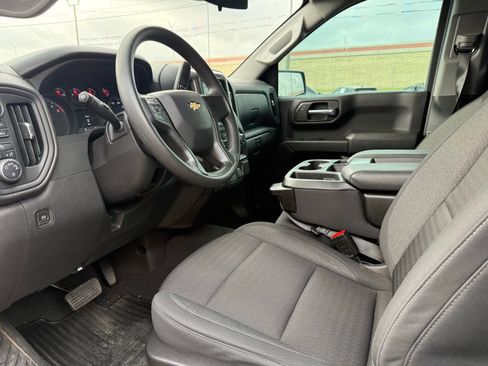 Used 2024 Chevrolet Silverado 1500 Custom AWD/4WD image 10