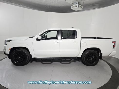 Used 2023 Nissan Frontier SV w/ SV Convenience Package AWD/4WD image 3